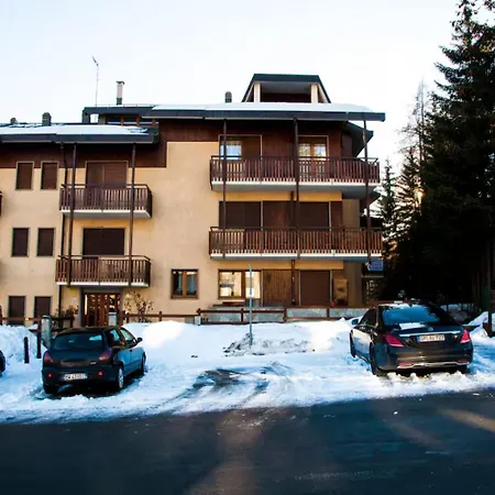 Ampio Per 8 A Due Passi Dal Centro Bardonecchia